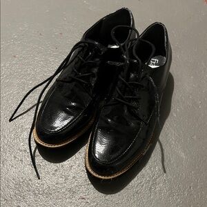 Classic Black Pleather Shoes - 7